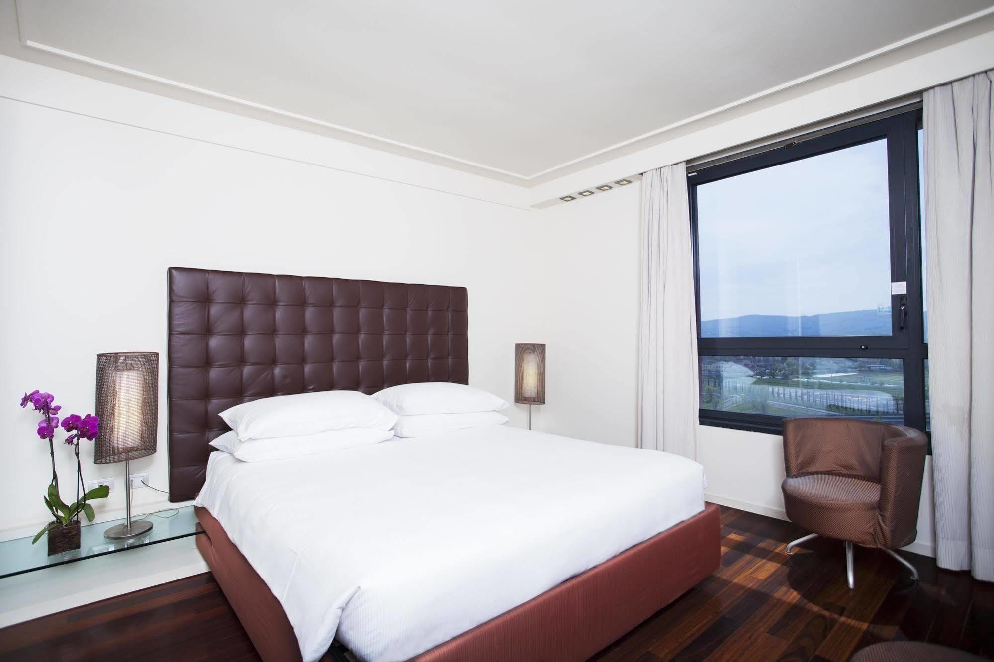 Hilton Metropole 4*